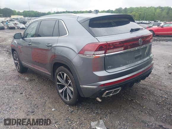 ✅ 2024 Volkswagen Atlas SEL Premium R-Line • VIN: 1V2FE2CA0RC253583 • Lot: 41951435. Wystawiony na IAAI z przebiegiem 4 668 mil. Bezpłatny archiwum sprzedaży aukcyjnych z USA i szczegółowy raport historii pojazdu na DreamBid. Zdjęcie 3.