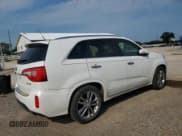 ✅ 2015 Kia Sorento SX • VIN: 5XYKW4A79FG603395 • Lot: 68133525. Wystawiony na Copart z przebiegiem 106 619 mil. Bezpłatny archiwum sprzedaży aukcyjnych z USA i szczegółowy raport historii pojazdu na DreamBid. Zdjęcie 3.