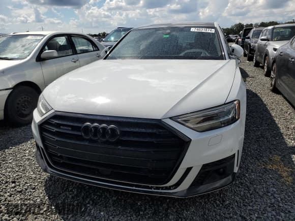✅ 2021 Audi A8 • VIN: WAU8DAF81MN011833 • Лот: 74031874. Опубликован ранее на Copart с пробегом 53 125 миль. Бесплатный доступ к архиву аукционных продаж из США и подробный отчёт об истории автомобиля на DreamBid. Изображение 5.