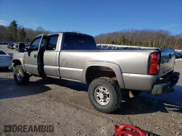✅ 2007 Chevrolet Silverado 2500HD Work Truck • VIN: 1GCHK29U47E156067 • Lot: 83767394. Listed on Copart with 213,577 mi. Free auction sales archive from the USA and detailed vehicle history report at DreamBid. Image 2.