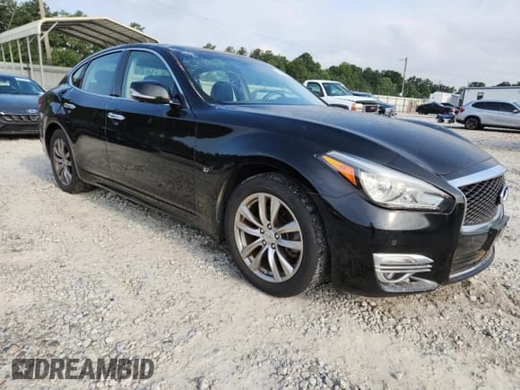 ✅ 2016 Infiniti Q70 • VIN: JN1BY1AP2GM220605 • Лот: 69024605. Опубликован ранее на Copart с пробегом 55 248 миль. Бесплатный доступ к архиву аукционных продаж из США и подробный отчёт об истории автомобиля на DreamBid. Изображение 4.