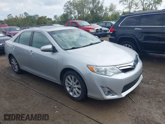 ✅ 2013 Toyota Camry LE • VIN: 4T4BF1FK5DR319271 • Лот: 43292603. Опубликован ранее на IAAI с пробегом 92 680 миль. Бесплатный доступ к архиву аукционных продаж из США и подробный отчёт об истории автомобиля на DreamBid. Изображение 1.