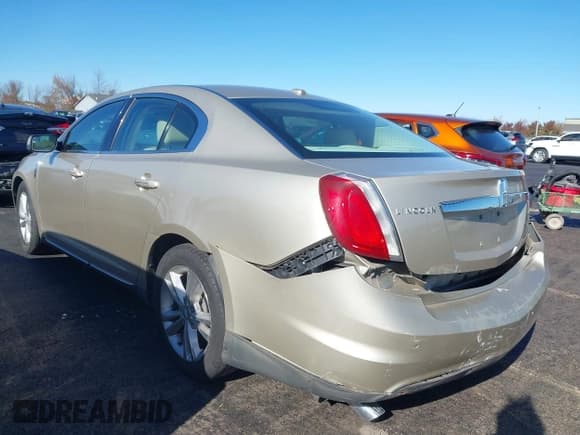 ✅ 2011 Lincoln MKS • VIN: 1LNHL9DRXBG614437 • Lot: 43547606. Listed on IAAI with 149,357 mi. Free auction sales archive from the USA and detailed vehicle history report at DreamBid. Image 3.