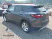 2021 Chevrolet Blazer LT z VIN 3GNKBHR40MS566821, wystawiony jako IAAI lot #42769208 z przebiegiem 31 904 mil mil oraz . Historia ofert i sprzedaży dostępna na DreamBid. Obrazek 3.