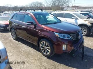 ✅ 2015 Kia Sorento SX Limited • VIN: 5XYKW4A76FG589701 • Lot: 41661272. Listed on IAAI with 91,633 mi. Free auction sales archive from the USA and detailed vehicle history report at DreamBid. Image 1.