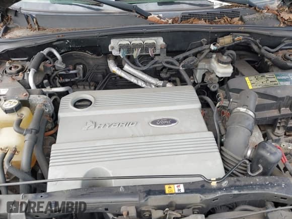 ✅ 2008 Ford Escape Hybrid • VIN: 1FMCU59H38KC09865 • Lot: 42785240. Listed on IAAI with Not provided. Free auction sales archive from the USA and detailed vehicle history report at DreamBid. Image 10.