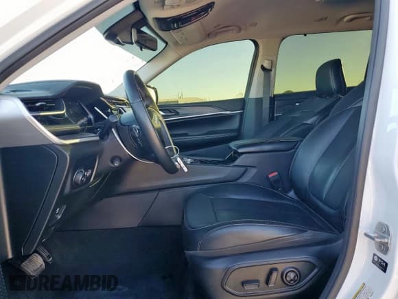 ✅ 2022 Jeep Grand Cherokee Limited • VIN: 1C4RJKBG9N8625063 • Lot: 87444955. Listed on Copart with 60,035 mi. Free auction sales archive from the USA and detailed vehicle history report at DreamBid. Image 7.