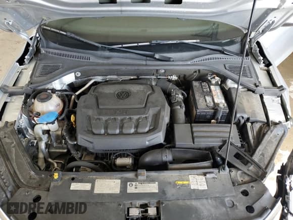 ✅ 2020 Volkswagen Passat R-Line • VIN: 1VWMA7A30LC005537 • Lot: 71836265. Wystawiony na Copart z przebiegiem 109 302 mil. Bezpłatny archiwum sprzedaży aukcyjnych z USA i szczegółowy raport historii pojazdu na DreamBid. Zdjęcie 11.