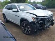 ✅ 2024 Volkswagen Atlas SEL Premium R-Line • VIN: 1V2FE2CA2RC259689 • Lot: 42474355. Wystawiony na IAAI z przebiegiem 2 024 mil. Bezpłatny archiwum sprzedaży aukcyjnych z USA i szczegółowy raport historii pojazdu na DreamBid. Zdjęcie 1.