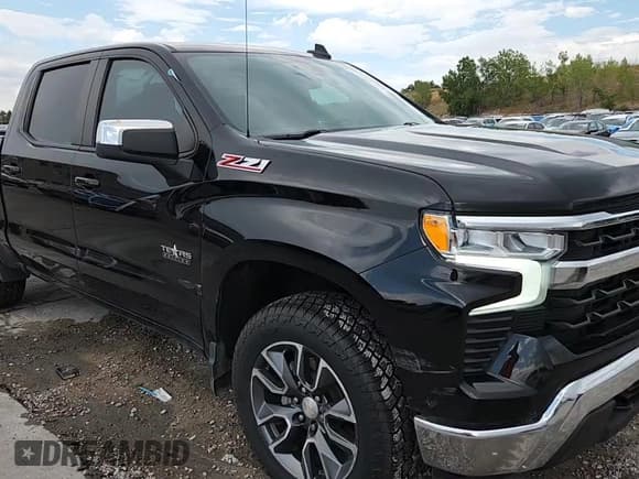 ✅ 2023 Chevrolet Silverado 1500 LT • VIN: 2GCUDDED1P1101524 • Лот: 70425395. Опубликован ранее на Copart с пробегом 88 027 миль. Бесплатный доступ к архиву аукционных продаж из США и подробный отчёт об истории автомобиля на DreamBid. Изображение 13.