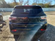 ✅ 2023 Jeep Compass Altitude • VIN: 3C4NJDBN1PT552025 • Лот: 90879055. Опубликован ранее на Copart с пробегом 13 984 миль. Бесплатный доступ к архиву аукционных продаж из США и подробный отчёт об истории автомобиля на DreamBid. Изображение 6.