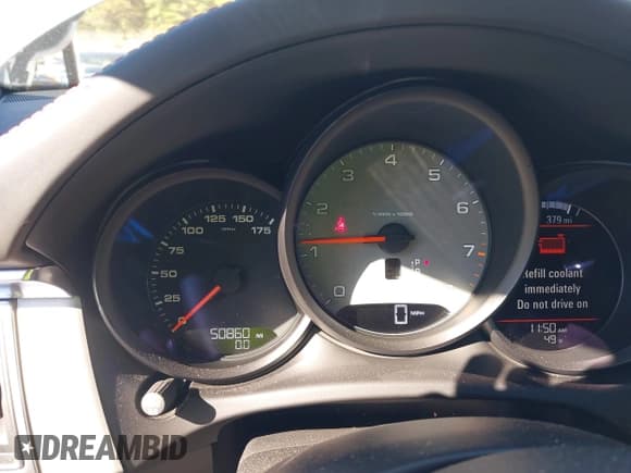 ✅ 2016 Porsche Macan S • VIN: WP1AB2A57GLB40624 • Lot: 43418746. Wystawiony na IAAI z przebiegiem 50 860 mil. Bezpłatny archiwum sprzedaży aukcyjnych z USA i szczegółowy raport historii pojazdu na DreamBid. Zdjęcie 7.