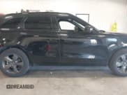 ✅ 2025 Land Rover Range Rover Velar Dynamic SE • VIN: SALYL2EX3SA398189 • Lot: 42806050. Listed on IAAI with 29,765 mi. Free auction sales archive from the USA and detailed vehicle history report at DreamBid. Image 14.