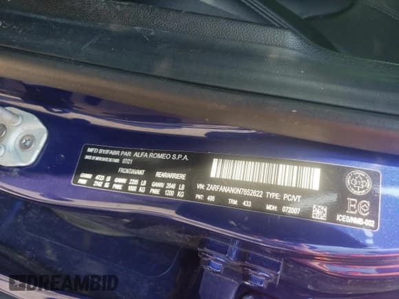 ✅ 2022 Alfa Romeo Giulia • VIN: ZARFANAN0N7652622 • Lot: 62861335. Wystawiony na Copart z przebiegiem Nie podano. Bezpłatny archiwum sprzedaży aukcyjnych z USA i szczegółowy raport historii pojazdu na DreamBid. Zdjęcie 13.