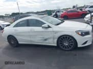 ✅ 2015 Mercedes-Benz CLA 250 • VIN: WDDSJ4EB6FN171344 • Lot: 43605743. Wystawiony na IAAI z przebiegiem 49 120 mil. Bezpłatny archiwum sprzedaży aukcyjnych z USA i szczegółowy raport historii pojazdu na DreamBid. Zdjęcie 17.