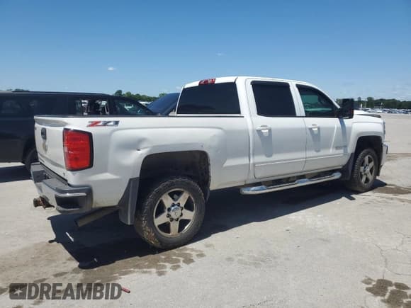 ✅ 2015 Chevrolet Silverado 2500HD LT • VIN: 1GC1KVEG9FF632177 • Лот: 57947215. Опубликован ранее на Copart с пробегом 232 492 миль. Бесплатный доступ к архиву аукционных продаж из США и подробный отчёт об истории автомобиля на DreamBid. Изображение 3.