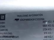 ✅ 2019 Chevrolet Silverado 1500 Custom • VIN: 1GCPWBEH1KZ322054 • Lot: 43470101. Wystawiony na IAAI z przebiegiem 123 541 mil. Bezpłatny archiwum sprzedaży aukcyjnych z USA i szczegółowy raport historii pojazdu na DreamBid. Zdjęcie 9.