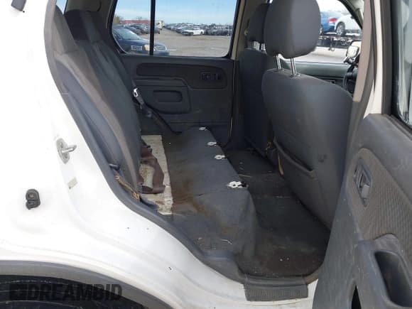 ✅ 2002 Nissan Xterra SE • VIN: 5N1ED28T92C587610 • Lot: 41867725. Listed on IAAI with 234,652 mi. Free auction sales archive from the USA and detailed vehicle history report at DreamBid. Image 8.