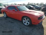 ✅ 2010 Dodge Challenger SRT-8 • VIN: 2B3CJ7DW3AH142519 • Lot: 41775425. Wystawiony na Copart z przebiegiem 84 871 mil. Bezpłatny archiwum sprzedaży aukcyjnych z USA i szczegółowy raport historii pojazdu na DreamBid. Zdjęcie 4.