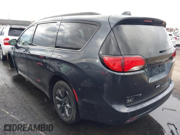 ✅ 2020 Chrysler Pacifica Hybrid Limited • VIN: 2C4RC1N74LR251205 • Lot: 43675212. Wystawiony na IAAI z przebiegiem 75 060 mil. Bezpłatny archiwum sprzedaży aukcyjnych z USA i szczegółowy raport historii pojazdu na DreamBid. Zdjęcie 3.