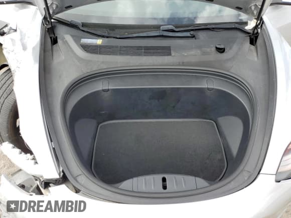 ✅ 2018 Tesla Model 3 Long Range Battery • VIN: 5YJ3E1EB8JF069276 • Lot: 92354225. Wystawiony na Copart z przebiegiem 41 474 mil. Bezpłatny archiwum sprzedaży aukcyjnych z USA i szczegółowy raport historii pojazdu na DreamBid. Zdjęcie 11.