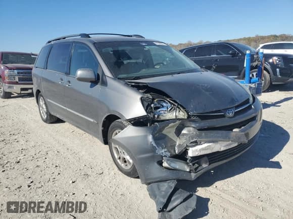 ✅ 2005 Toyota Sienna XLE Limited • VIN: 5TDZA22C85S273392 • Lot: 91500025. Listed on Copart with 208,742 mi. Free auction sales archive from the USA and detailed vehicle history report at DreamBid. Image 4.