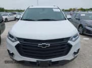 ✅ 2020 Chevrolet Traverse LT Cloth • VIN: 1GNERGKW2LJ325809 • Lot: 43118959. Listed on IAAI with Not provided. Free auction sales archive from the USA and detailed vehicle history report at DreamBid. Image 12.