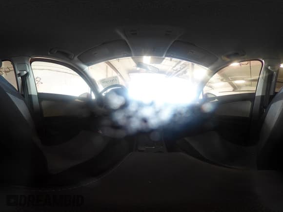 ✅ 2018 Volkswagen Tiguan S • VIN: 3VV0B7AX7JM081884 • Lot: 42613428. Listed on IAAI with 134,196 mi. Free auction sales archive from the USA and detailed vehicle history report at DreamBid. Image 18.