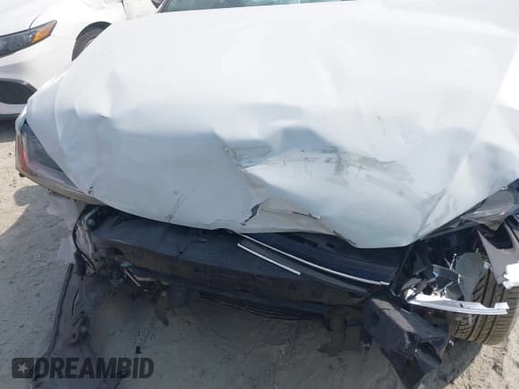 ✅ 2017 Volkswagen Jetta SE • VIN: 3VWDB7AJ2HM241592 • Lot: 43171334. Wystawiony na IAAI z przebiegiem 108 360 mil. Bezpłatny archiwum sprzedaży aukcyjnych z USA i szczegółowy raport historii pojazdu na DreamBid. Zdjęcie 6.