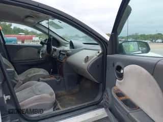 2003 Saturn ION ION 3 z VIN 1G8AL52F73Z113920, wystawiony jako IAAI lot #43399591 z przebiegiem 259 208 mil mil oraz . Historia ofert i sprzedaży dostępna na DreamBid. Obrazek 5.