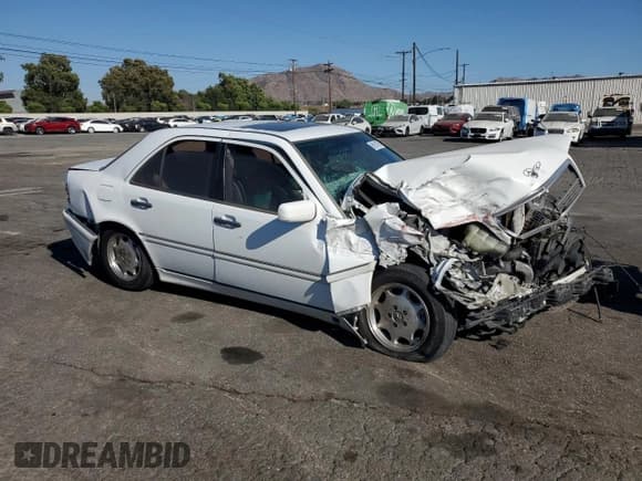 ✅ 2000 Mercedes-Benz C 230 Kompressor • VIN: WDBHA24G1YA834415 • Lot: 66151675. Listed on Copart with Not provided. Free auction sales archive from the USA and detailed vehicle history report at DreamBid. Image 4.