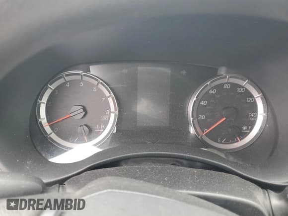 ✅ 2021 Toyota Highlander L • VIN: 5TDCZRAHXMS088053 • Lot: 80545785. Wystawiony na Copart z przebiegiem Nie podano. Bezpłatny archiwum sprzedaży aukcyjnych z USA i szczegółowy raport historii pojazdu na DreamBid. Zdjęcie 9.