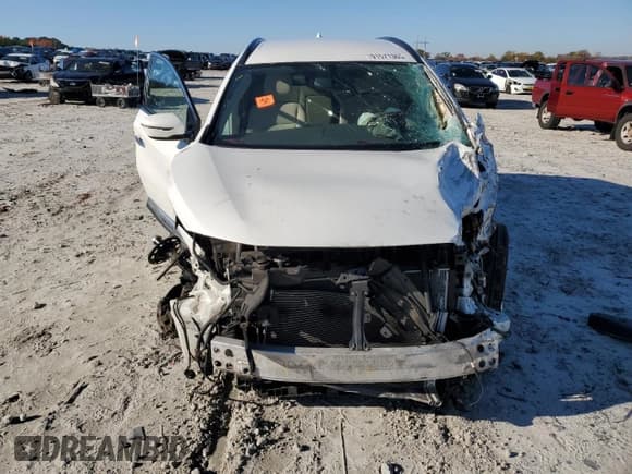 ✅ 2018 Nissan Murano SV • VIN: 5N1AZ2MG1JN197662 • Lot: 91571365. Wystawiony na Copart z przebiegiem 102 368 mil. Bezpłatny archiwum sprzedaży aukcyjnych z USA i szczegółowy raport historii pojazdu na DreamBid. Zdjęcie 5.