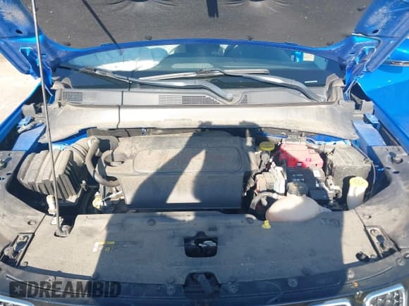 ✅ 2020 Jeep Compass Limited • VIN: 3C4NJDCB2LT200263 • Lot: 43109626. Listed on IAAI with 66,657 mi. Free auction sales archive from the USA and detailed vehicle history report at DreamBid. Image 10.