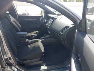 ✅ 2024 Mitsubishi Outlander S • VIN: JA4ARUAU1RU005162 • Лот: 43375023. Опубликован ранее на IAAI с пробегом 63 375 миль. Бесплатный доступ к архиву аукционных продаж из США и подробный отчёт об истории автомобиля на DreamBid. Изображение 5.