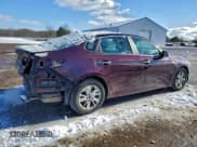 ✅ 2018 Kia Optima S • VIN: 5XXGT4L34JG248951 • Lot: 95611645. Wystawiony na Copart z przebiegiem 86 434 mil. Bezpłatny archiwum sprzedaży aukcyjnych z USA i szczegółowy raport historii pojazdu na DreamBid. Zdjęcie 3.