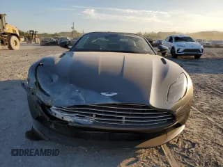 ✅ 2019 Aston Martin DB11 • VIN: SCFRMFCWXKGM06894 • Lot: 41602955. Listed on Copart with Not provided. Free auction sales archive from the USA and detailed vehicle history report at DreamBid. Image 5.