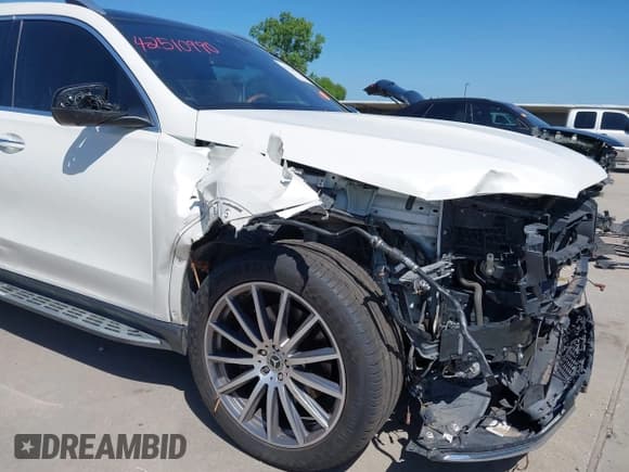 ✅ 2022 Mercedes-Benz GLS 450 • VIN: 4JGFF5KE8NA620980 • Lot: 42510990. Listed on IAAI with 64,530 mi. Free auction sales archive from the USA and detailed vehicle history report at DreamBid. Image 20.