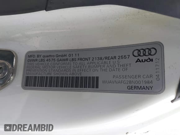 ✅ 2011 Audi R8 • VIN: WUAVNAFG2BN001984 • Лот: 41830131. Опубликован ранее на IAAI с пробегом 78 499 миль. Бесплатный доступ к архиву аукционных продаж из США и подробный отчёт об истории автомобиля на DreamBid. Изображение 9.