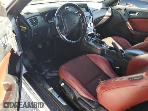 ✅ 2013 Hyundai Genesis Coupe Premium • VIN: KMHHT6KD1DU112460 • Лот: 85746195. Опубликован ранее на Copart с пробегом Не указан. Бесплатный доступ к архиву аукционных продаж из США и подробный отчёт об истории автомобиля на DreamBid. Изображение 8.