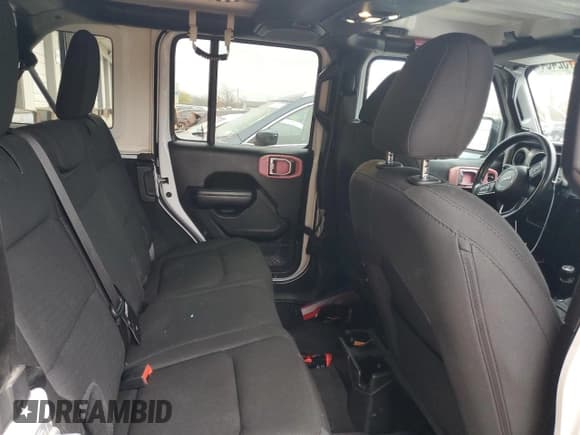 ✅ 2020 Jeep Wrangler Unlimited Willys • VIN: 1C4HJXDN3LW129737 • Lot: 80152464. Listed on Copart with 97,700 mi. Free auction sales archive from the USA and detailed vehicle history report at DreamBid. Image 11.
