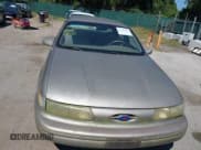 ✅ 1994 Ford Taurus GL • VIN: 1FALP5241RA276416 • Lot: 43144220. Listed on IAAI with 72,708 mi. Free auction sales archive from the USA and detailed vehicle history report at DreamBid. Image 6.