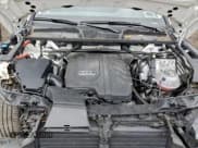 ✅ 2021 Audi Q5 Premium • VIN: WA1AAAFY5M2036226 • Lot: 93034405. Wystawiony na Copart z przebiegiem 58 612 mil. Bezpłatny archiwum sprzedaży aukcyjnych z USA i szczegółowy raport historii pojazdu na DreamBid. Zdjęcie 12.