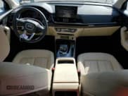 ✅ 2023 Audi Q5 Premium • VIN: WA1ABAFY2P2051333 • Lot: 82785505. Wystawiony na Copart z przebiegiem 27 789 mil. Bezpłatny archiwum sprzedaży aukcyjnych z USA i szczegółowy raport historii pojazdu na DreamBid. Zdjęcie 8.