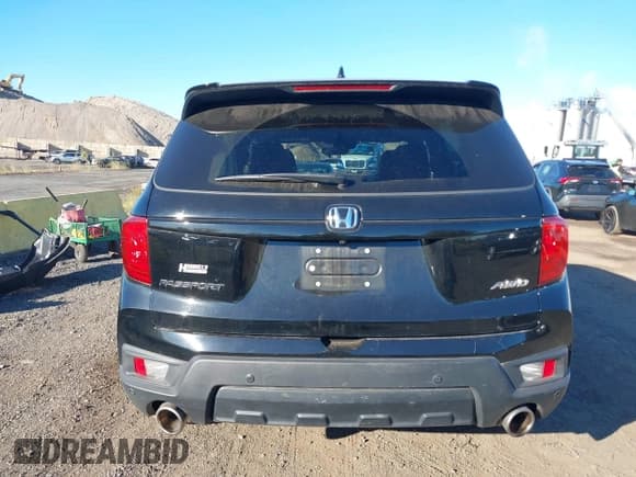 ✅ 2024 Honda Passport EX-L • VIN: 5FNYF8H54RB023893 • Lot: 43361647. Wystawiony na IAAI z przebiegiem 13 356 mil. Bezpłatny archiwum sprzedaży aukcyjnych z USA i szczegółowy raport historii pojazdu na DreamBid. Zdjęcie 16.