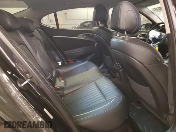 ✅ 2019 Genesis G70 Advanced • VIN: KMTG74LE6KU027192 • Lot: 46609375. Listed on Copart with 50,679 mi. Free auction sales archive from the USA and detailed vehicle history report at DreamBid. Image 10.