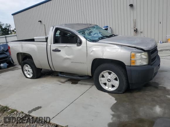 ✅ 2009 Chevrolet Silverado 1500 Work Truck • VIN: 1GCEC14X99Z198595 • Лот: 71669505. Опубликован ранее на Copart с пробегом 175 557 миль. Бесплатный доступ к архиву аукционных продаж из США и подробный отчёт об истории автомобиля на DreamBid. Изображение 4.