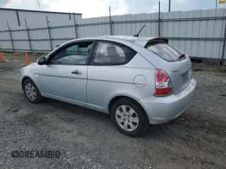 2010 Hyundai Accent GS z VIN KMHCM3AC6AU157310, wystawiony jako Copart lot #71661084 z przebiegiem 185 132 mil mil oraz Szkoda całkowita • Salvage title. Historia ofert i sprzedaży dostępna na DreamBid. Obrazek 2.