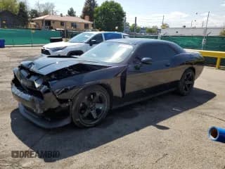 ✅ 2016 Dodge Challenger R/T Plus Shaker • VIN: 2C3CDZBTXGH245962 • Lot: 70198195. Listed on Copart with 98,241 mi. Free auction sales archive from the USA and detailed vehicle history report at DreamBid. Image 1.