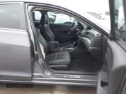 ✅ 2017 Acura ILX • VIN: 19UDE2F3XHA000563 • Lot: 43720857. Wystawiony na IAAI z przebiegiem 151 367 mil. Bezpłatny archiwum sprzedaży aukcyjnych z USA i szczegółowy raport historii pojazdu na DreamBid. Zdjęcie 5.